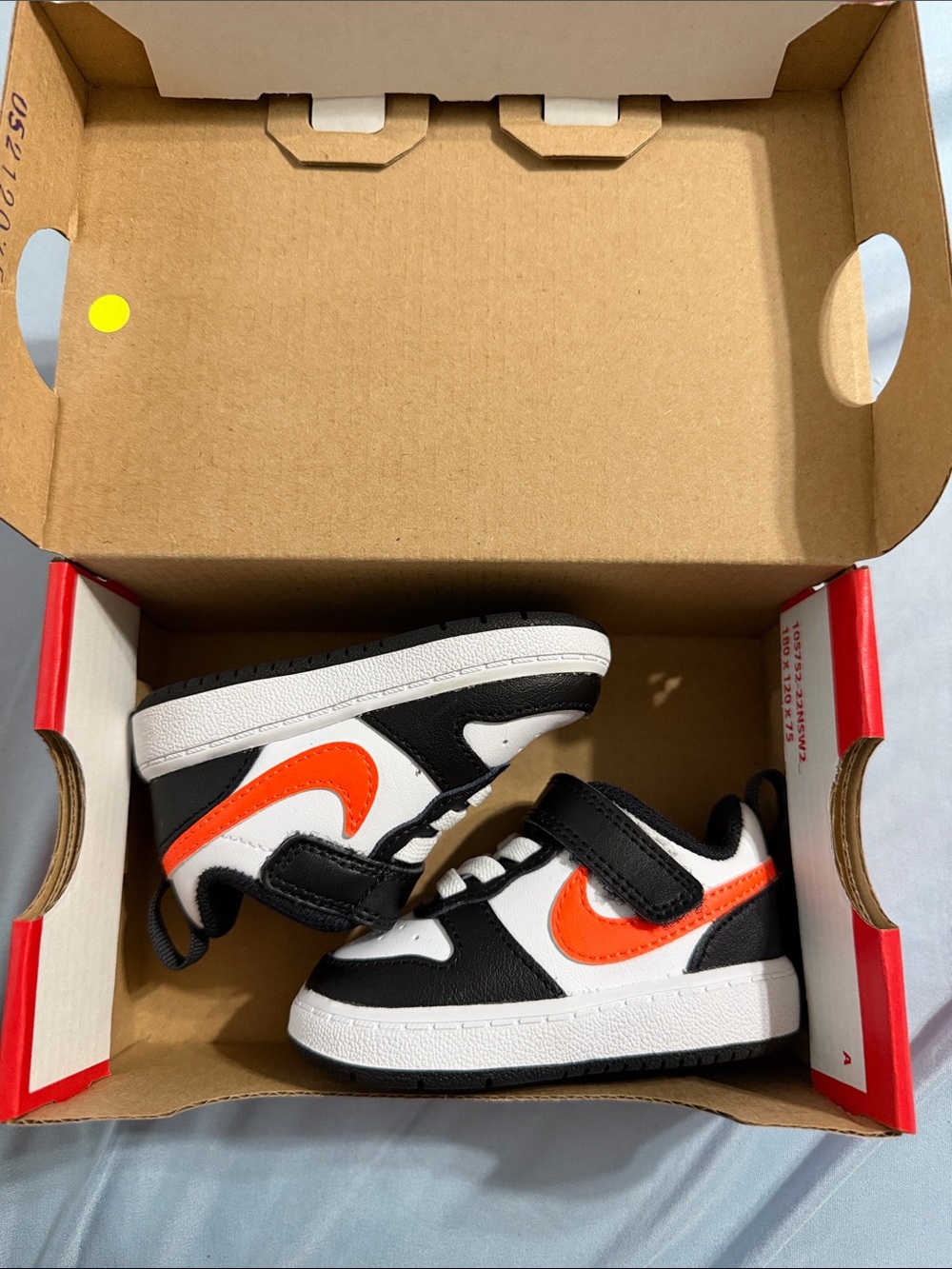Nike Kids Low-Top Sneakers - White, Black & Orange